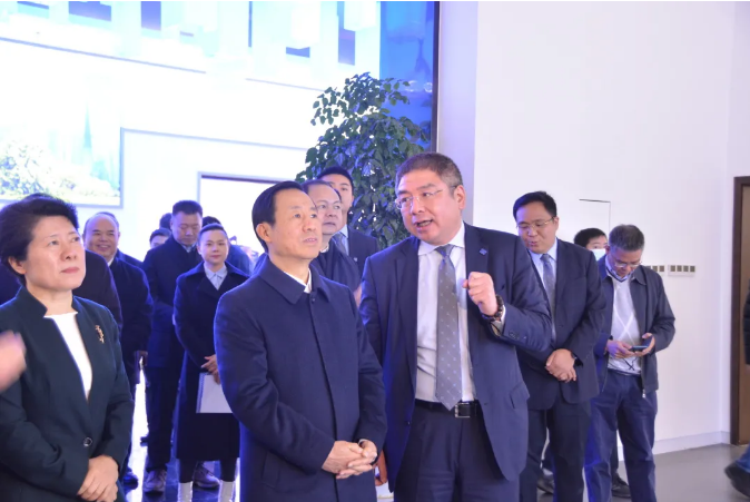 奋进新征程丨湖南省委书记许达哲一行莅临星空游戏环境长沙基地调研考察